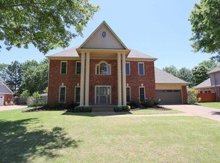 731 Autumn Winds Dr, Collierville, TN 38017