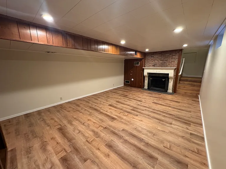 255 Circle Dr — Photo 23