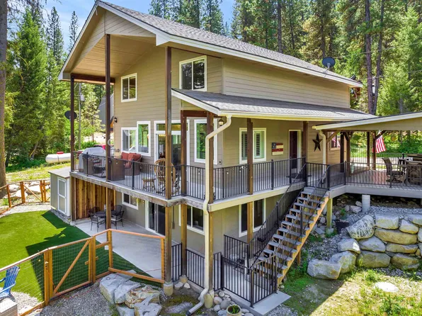 65 Fairway Dr, Garden Valley, ID 83622