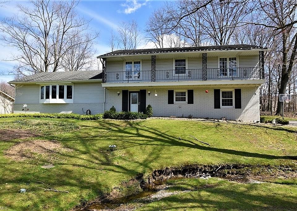 1st image of 3459 Lawton Ln