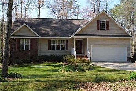 2nd image of 515 Argyll Dr