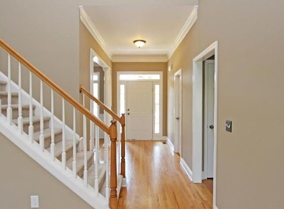 3rd image of 2461 Castle Creek Cv