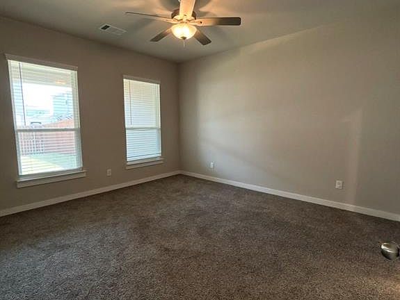2nd image of 628 Blackland Dr #628