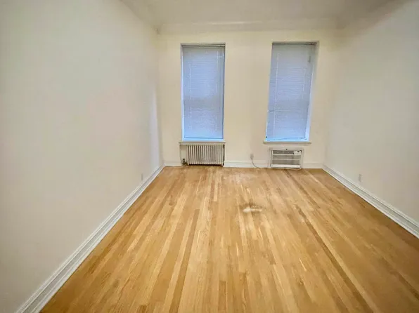 148 West 68th Street image 1 of 7