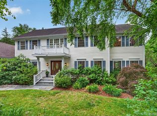 22 Indian Wells Rd, Brewster, NY 10509