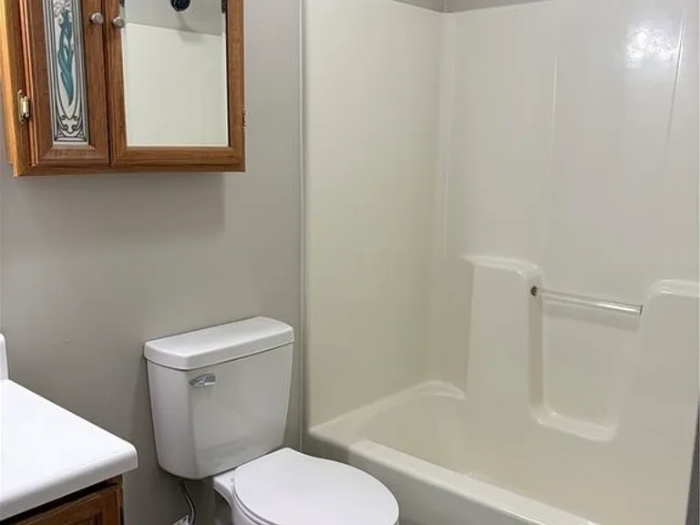 182 Aloha Dr — Photo 16