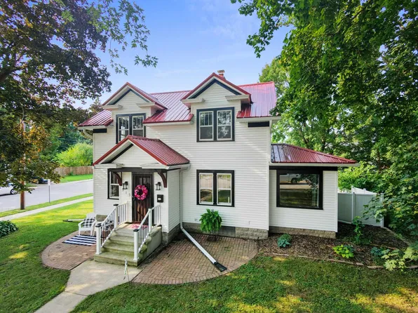 315 W Green Bay St, Shawano, WI 54166
