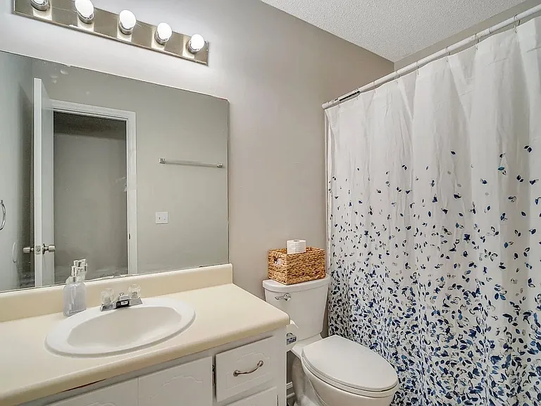 1308 Tower Dr — Photo 11