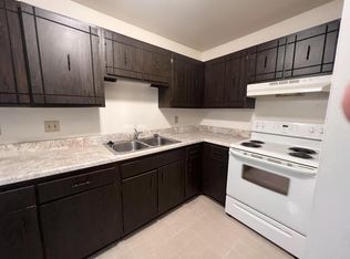 3045 86th St #107, Sturtevant, WI 53177