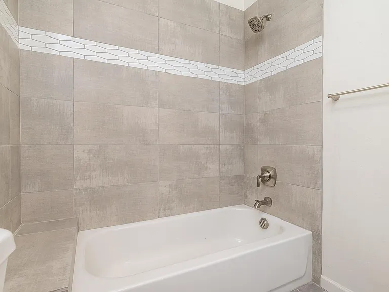1119 E Fort Lowell Rd — Photo 20