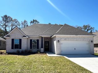 2702 Louis Cir, Crestview, FL 32536