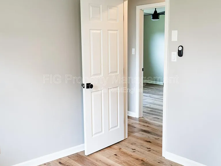 4200 Crestfield Rd — Photo 9