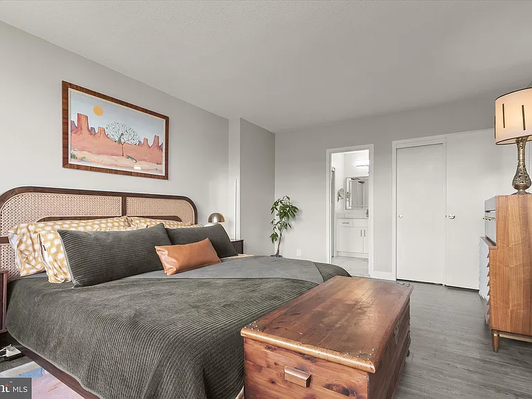 5500 Friendship Blvd #1823N — Photo 19