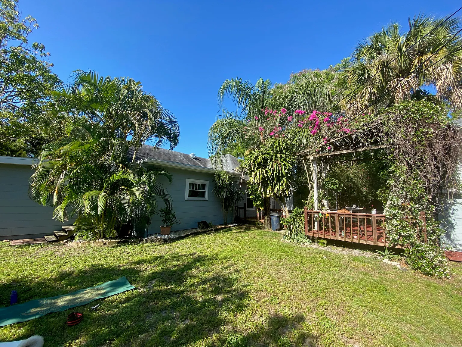 2 bed, 850 sqft, $1,725 — Photo 3