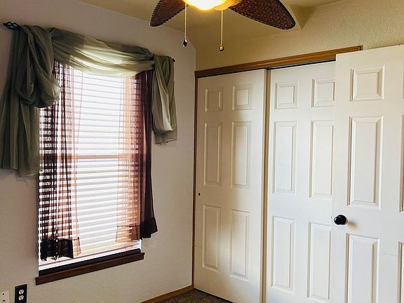 4th image of 4717 Canyon Creek Blvd