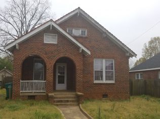 403 Piedmont Ave, Greenwood, SC 29646