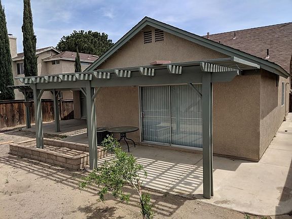 5th image of 12186 Stonegate Dr