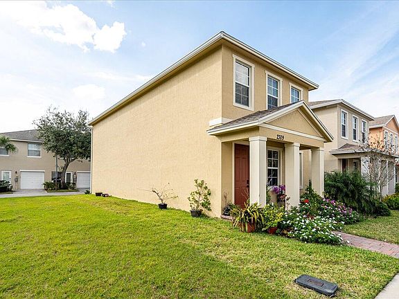 4th image of 2309 SE Tavares Drive