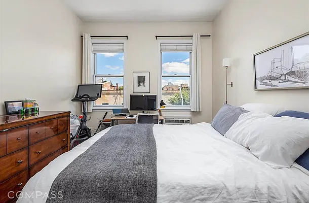 Rented by Compass | media 6