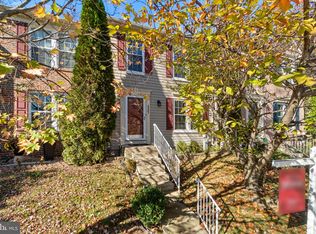 8897 Papillon Dr, Ellicott City, MD 21043