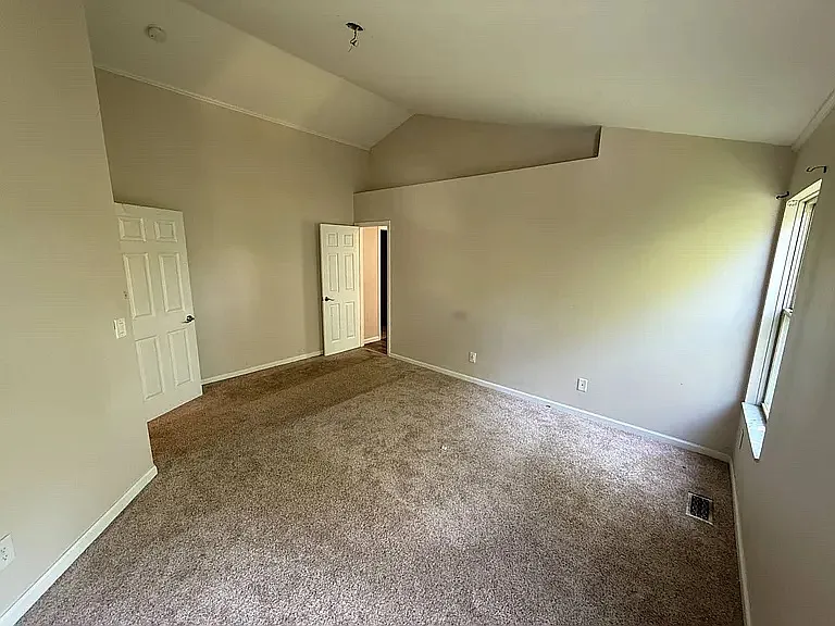 6675 Winbarr Way — Photo 25