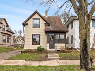 1236 Selby Ave, Saint Paul, MN 55104