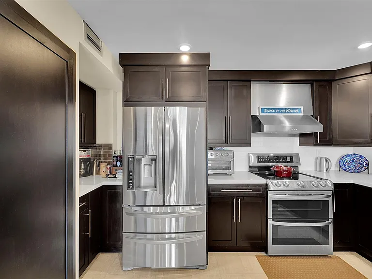 1401 S Ocean Dr #502 — Photo 14