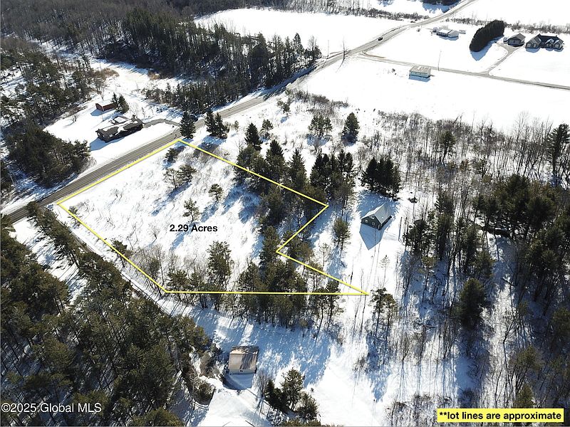 2nd image of 800 Herrick Road