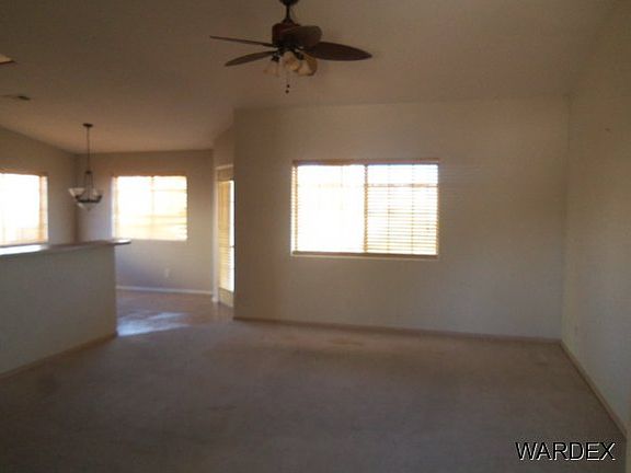 5th image of 3670 Beechwood Dr