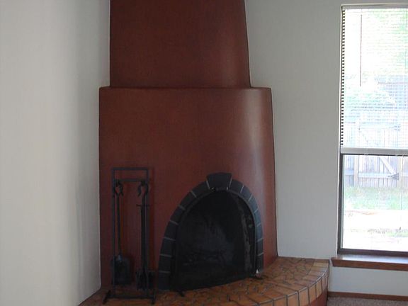 2nd image of 2035 Placita De Vida