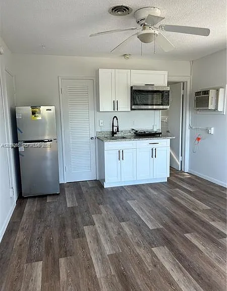 5741 NE 18th Ave #2A — Photo 1