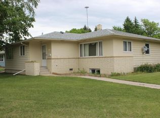 300 6th St W, Ada, MN 56510