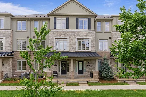 215 Dundas St E #9 Photo 1