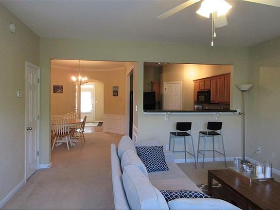 2nd image of 3174 Creston Park Ct