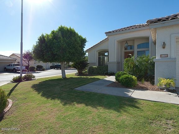 4th image of 1807 W Bluebird Dr