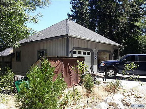 3rd image of 27323 Pinewood Dr