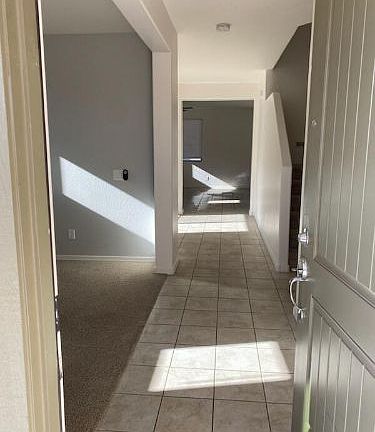 4th image of 17148 W Hadley St