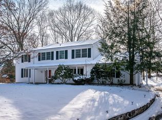 9 Nottingham Rd, Bedford Hills, NY 10507