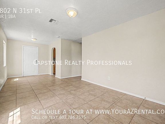 3rd image of 1802 N 31st Pl