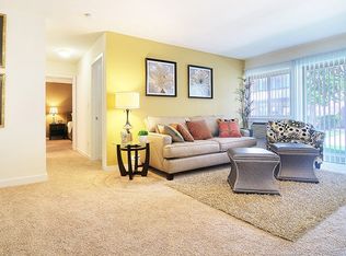1708 Arbor Sq #1727-102, Schaumburg, IL 60173