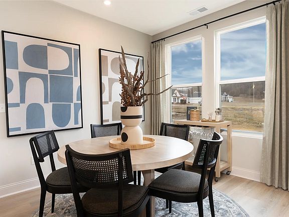 The Zuri B Dining Room