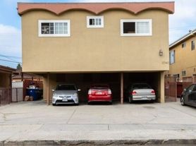 3740 Veteran Ave, Los Angeles, CA