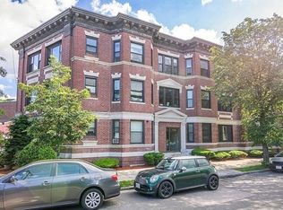 1706 Commonwealth Ave APT 34, Brighton, MA 02135