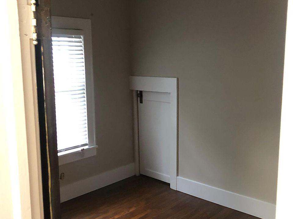 1st image of 2630 & 2632 3rd St