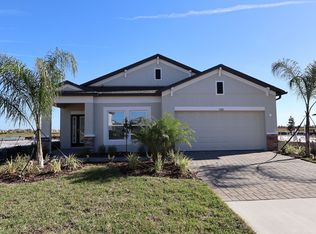 5600 Freesia Dr, Lakeland, FL 33811