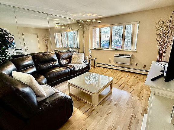 4th image of 4119 Avenue N