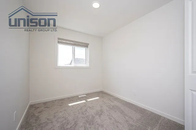 585 Savanna Dr NE — Photo 33