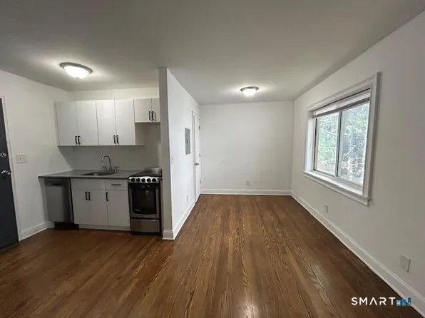 114A Grove St #11, Stamford, CT 06901