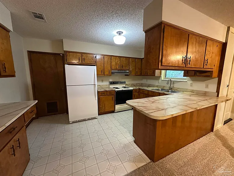 2952 Breckenridge Dr — Photo 8