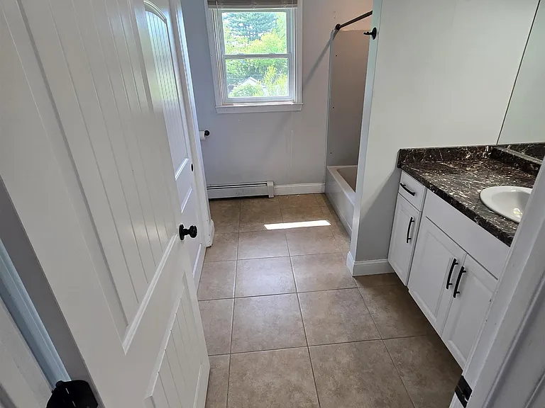 25 W Rosedale Ave — Photo 11